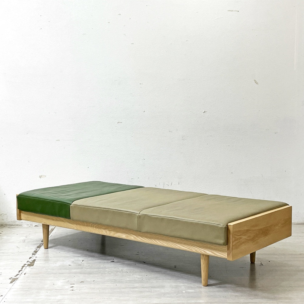 グラフ graf × 相合家具 SOGO デイベッドベンチ Day bed bench ホワイトアッシュ材 レザー w171cm ●