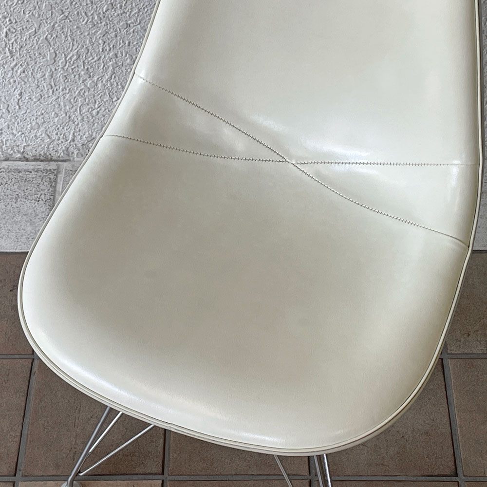 ハーマンミラー Herman Miller サイドシェルチェア サード 3rd FRP PVCレザー パーチメント ロータイプ エッフェルベース イームズ ビンテージ vintage ◇