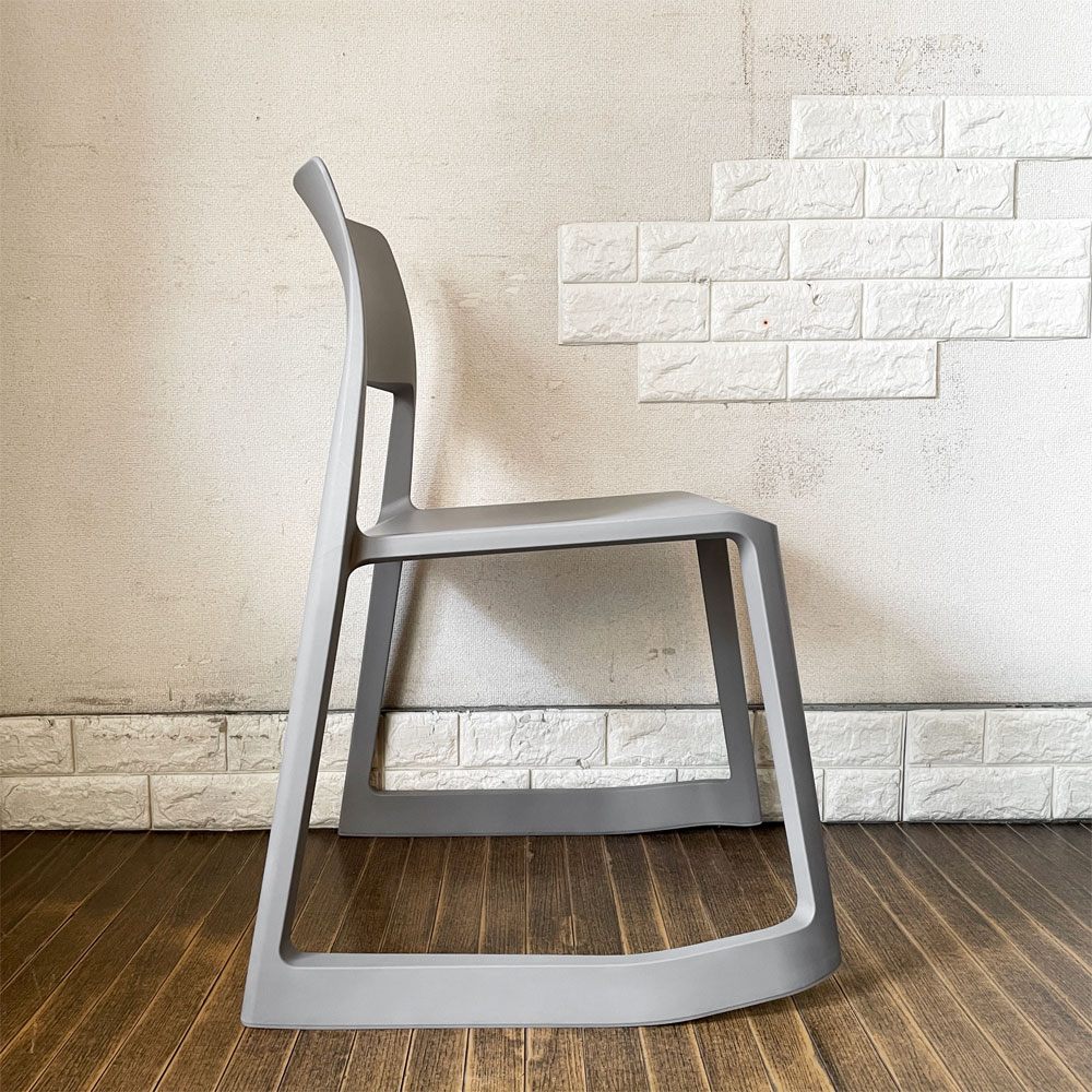 ヴィトラ Vitra ティプトン Tip Ton ワークチェア ダイニングチェア デスクチェア バサルト スタッキング チルト機能 定価￥47,300- A ◎