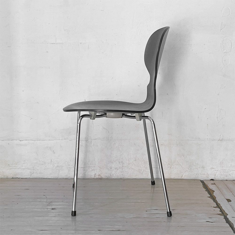 フリッツハンセン Fritz Hansen アントチェア ANT CHAIR アリンコチェア カラードアッシュ 4本脚 アルネ・ヤコブセン デンマーク 北欧家具 2019年製 ★
