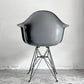 ハーマンミラー Herman Miller アームシェルチェア 現行FRP製 エレファントハイドグレー エッフェルベース C&R イームズ ミッドセンチュリー ■