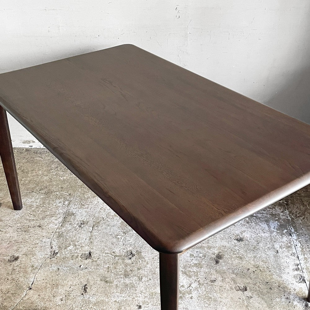 大塚家具製造販売 Otsuka トリノ 1350 ダーク ダイニングテーブル ナラ材 ダークブラウン W135cm ナチュラルモダンデザイン ■