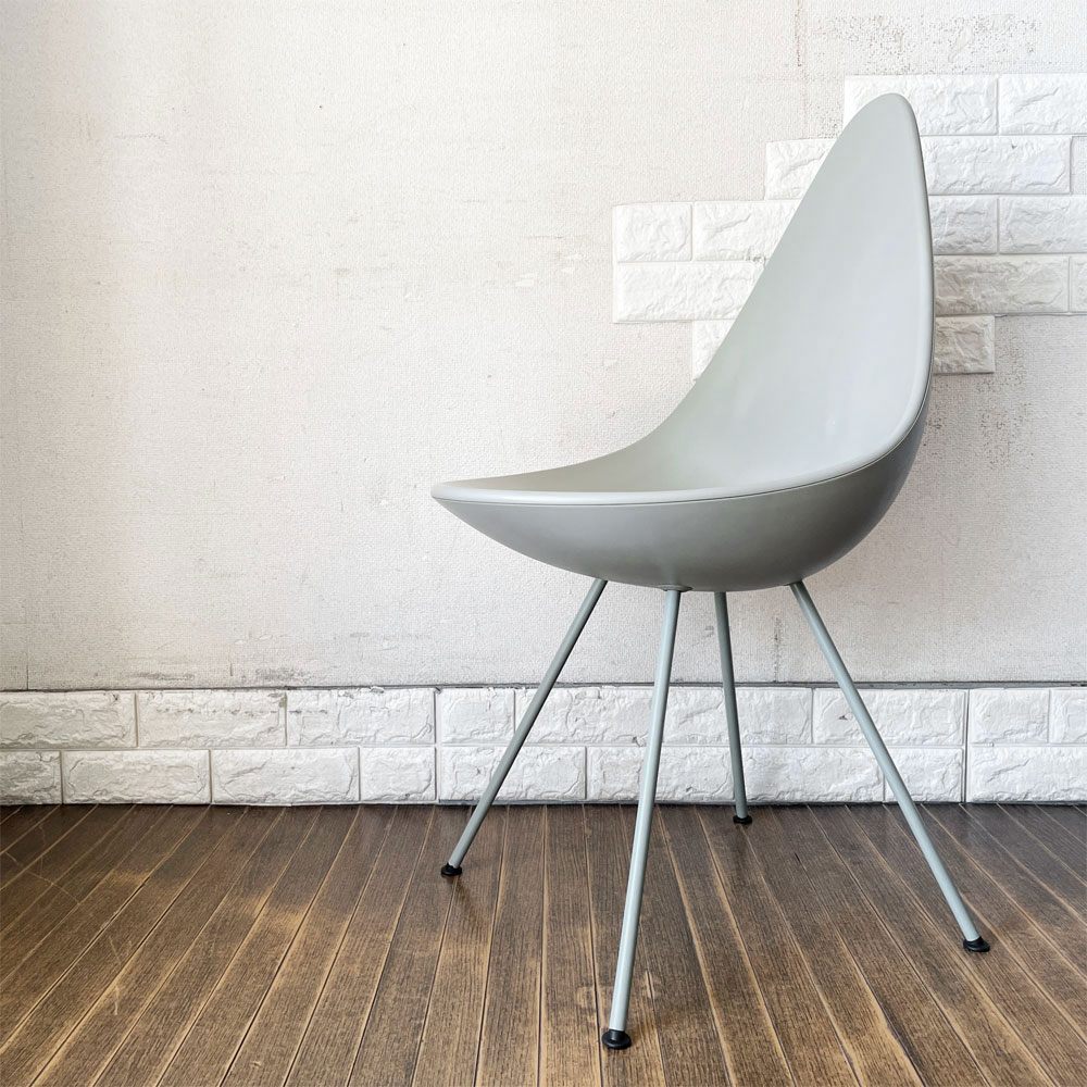 フリッツハンセン Fritz Hansen ドロップチェア DROP ダイニングチェア ストーングレー 脚塗装 アルネ・ヤコブセン デンマーク 廃番カラー 現行定価￥55,880- ◎