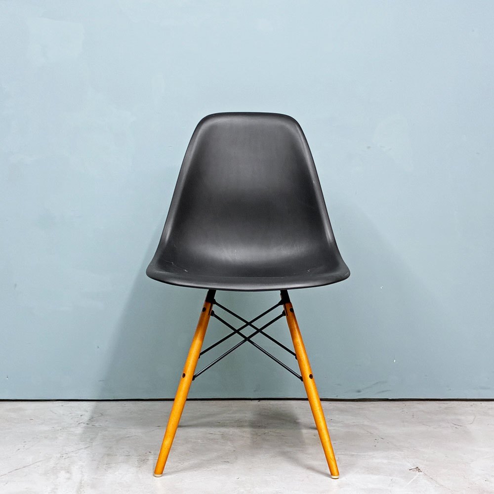 ヴィトラ Vitra サイドシェルチェア ブラック ドゥエルレッグ ポリプロピレン C&R イームズ ミッドセンチュリーモダン ◎