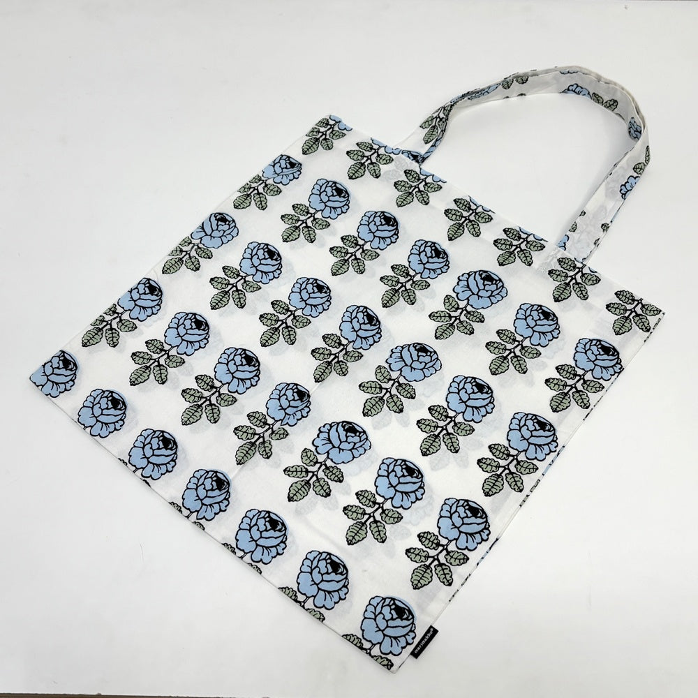 マリメッコ marimekko ヴィヒキルース Vihkiruusu ファブリック トートバッグ エコバッグ マイヤ・イソラ フィンランド 北欧雑貨 希少カラー ブルー ●