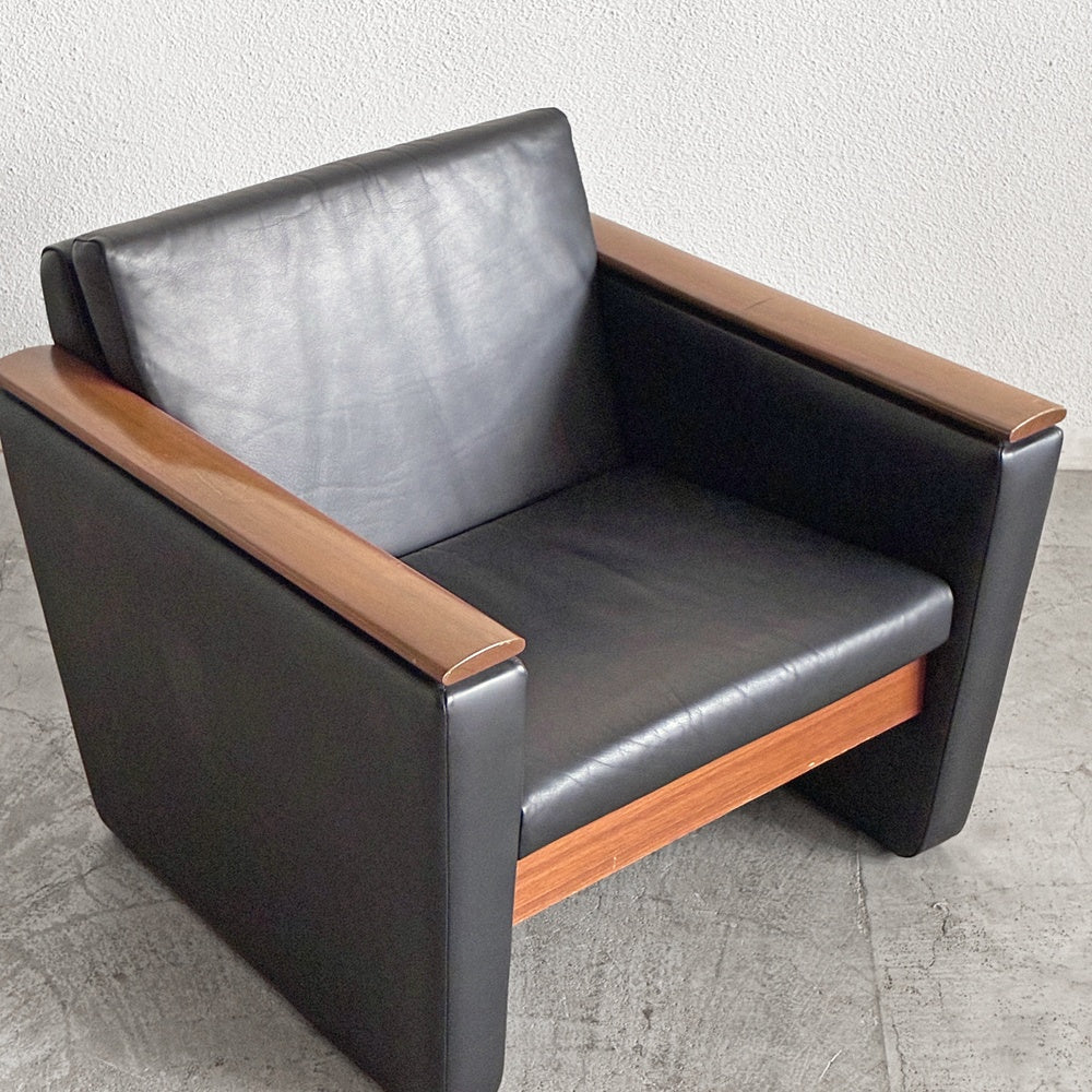 オーダーファニチャー Custom made furniture 木製フレーム ソファ ラウンジチェア ブラック PVCレザー ミッドセンチュリーデザイン 〓