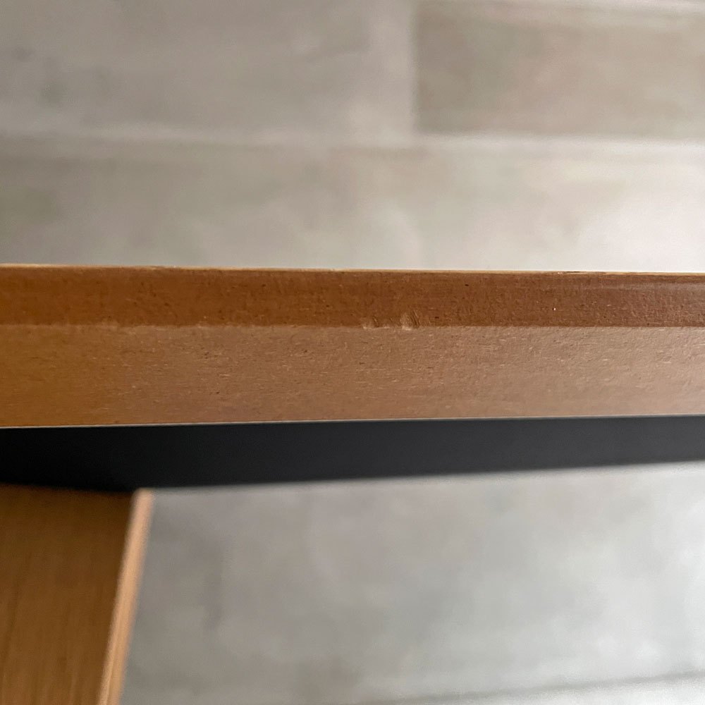 ボーコンセプト BoConcept ハウゲ HAUGE ダイニングテーブル オーク材 W160cm ナチュラルテイスト モダンスタイル 定価¥237,900- ♪