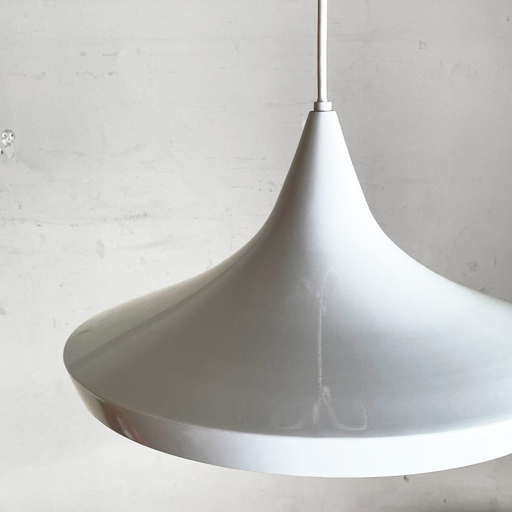 トムディクソン Tom Dixon ビート ワイドペンダント BEAT WIDE PENDANT ペンダントライト ホワイト 真鍮 未使用品 定価：16,5000- ■