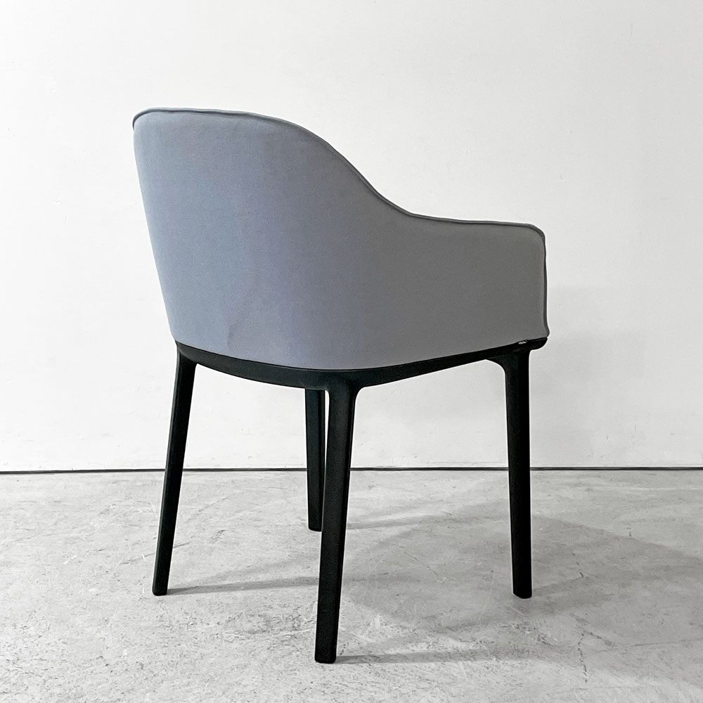 ヴィトラ Vitra ソフトシェル SOFTSHELL アームチェア 4レッグベース ライトグレー ロナン＆エルワン・ブルレック ●