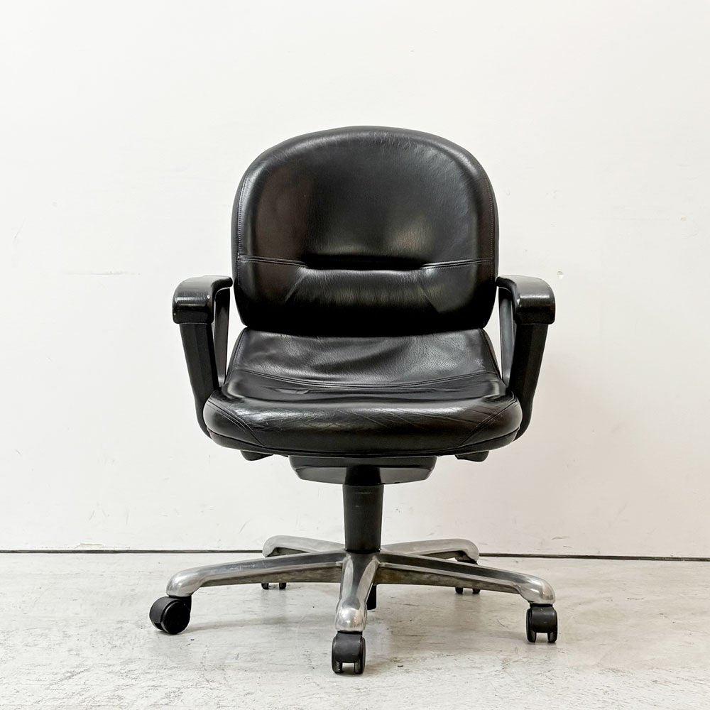 内田洋行 UCHIDA コアチェア CORE CHAIR デスクチェア オフィスチェア ブラックレザー キャスター付 説明書付 ●