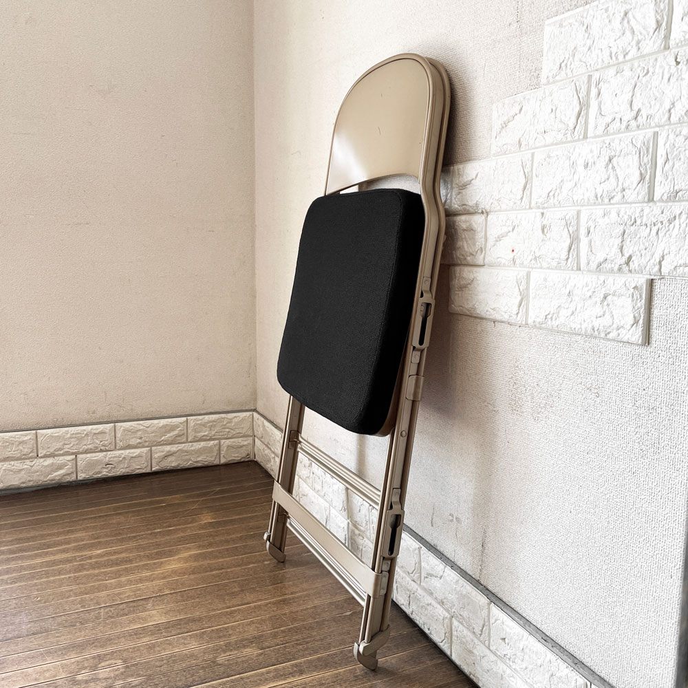 クラリン CLARIN フォールディングチェア FOLDING CHAIR シートクッション ブラック 折りたたみ アメリカ製 P.F.S.取扱 廃番仕様 ◎