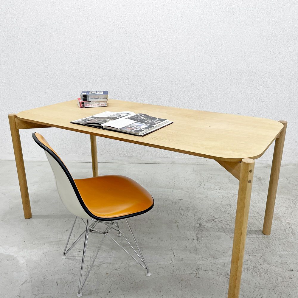カリモクニュースタンダード Karimoku キャストール ダイニングテーブル CASTOR TABLE 150 国産ナラ材 ピュアオークカラー 定価145,200円 〓