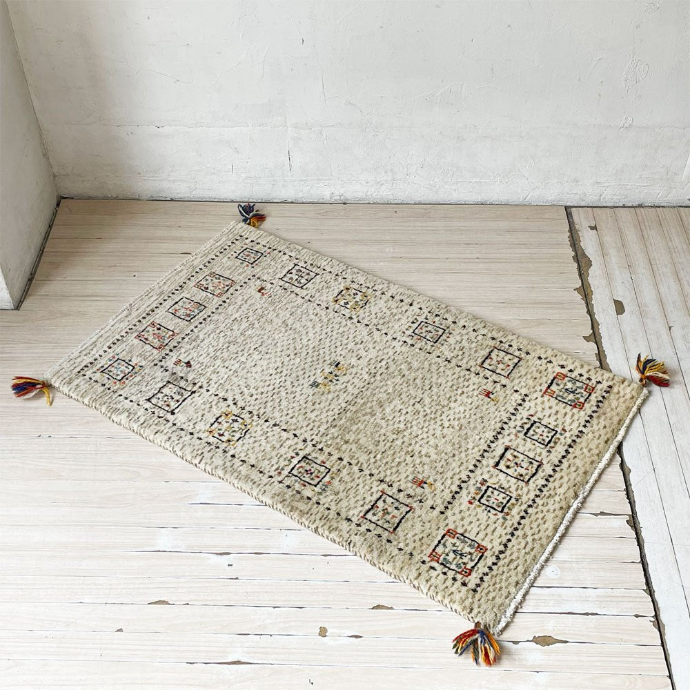 ギャッベ GABBEH ランナー キッチンマット 絨毯 玄関マット ウール ナチュラルカラー トライバルラグ イラン ★