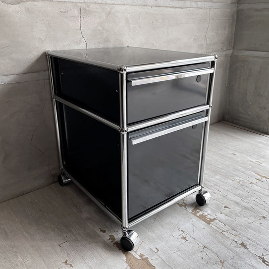 USMハラー USM Haller モジュラーファニチャー ロールボーイ デスクワゴン 2ドロワー グラファイトブラック キャスター トレイ付き ♪