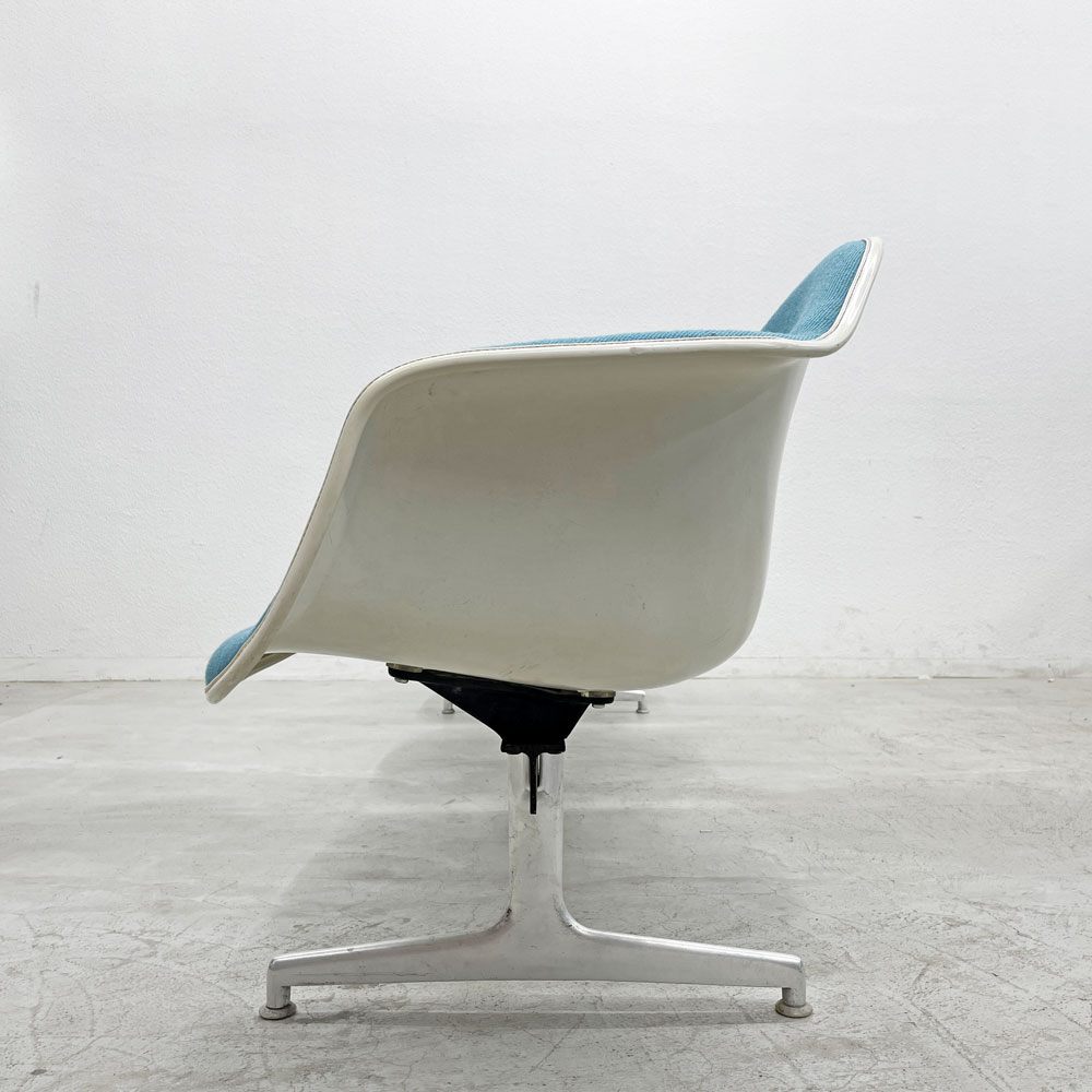 ハーマンミラー Herman Miller ビンテージ エアポートベンチ タンデムシート 4連 アームシェル 2nd ファブリック 新品張替え済 イームズ 希少 グレー・ライトグレー・ミント・スカイブルー D〓