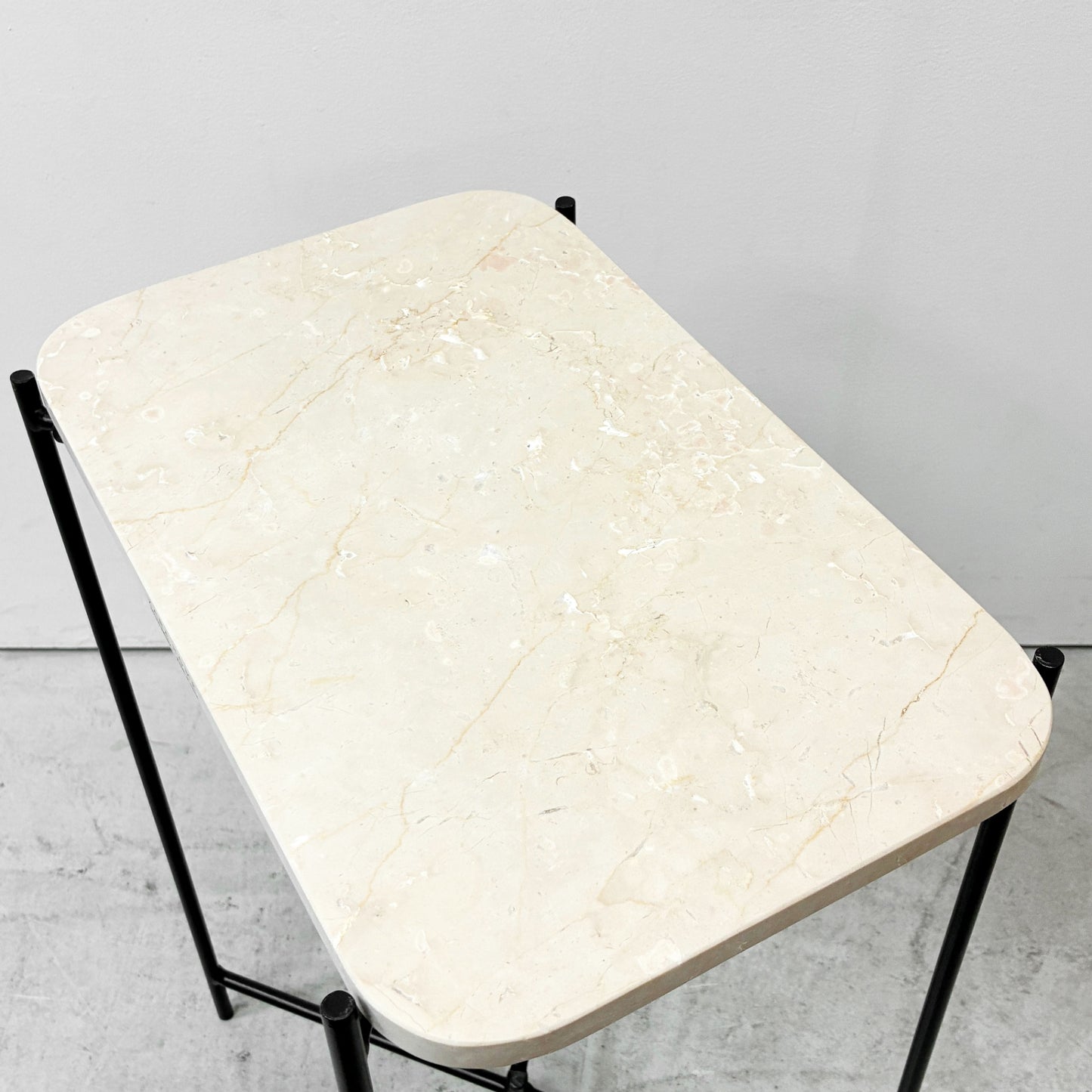 ザラホーム ZARAHOME マーブルトップ サイドテーブル 大理石天板 スチールレッグ ブラック W44 x D49 cm ラグジュアリーモダン ●