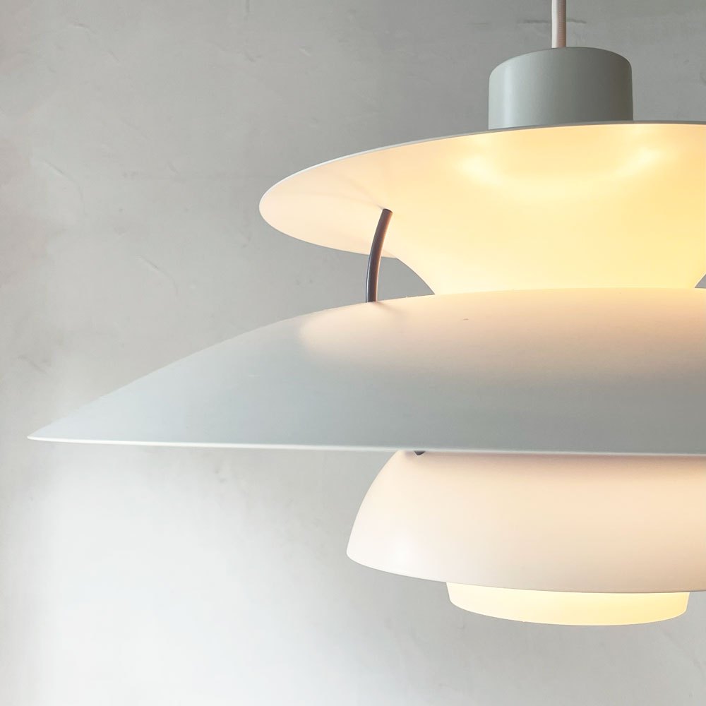ルイスポールセン Louis Poulsen PH5 ホワイト ペンダントライト ポール・ヘニングセン Poul Henningsen デンマーク 美品 ★