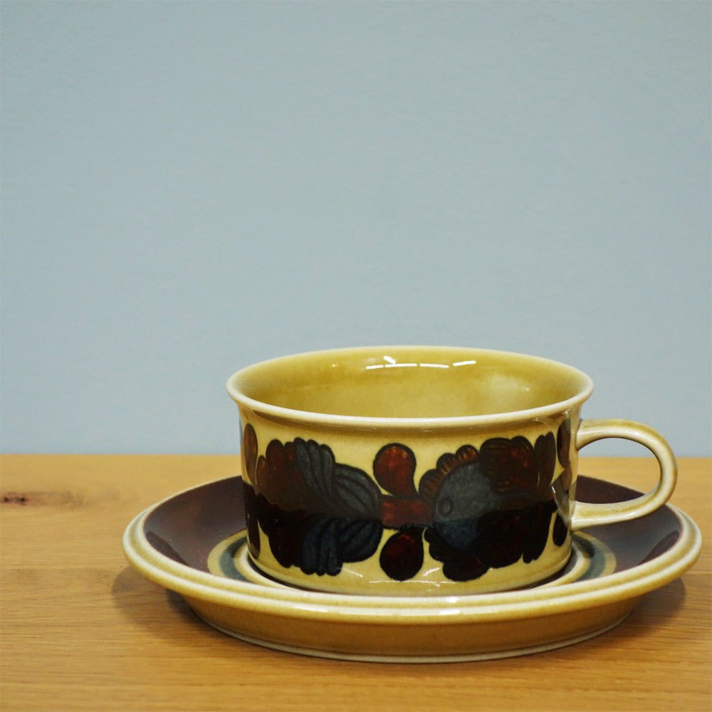 アラビア ARABIA オッソ OTSO ティーカップ＆ソーサー ビンテージ フィンランド 北欧食器 ◎