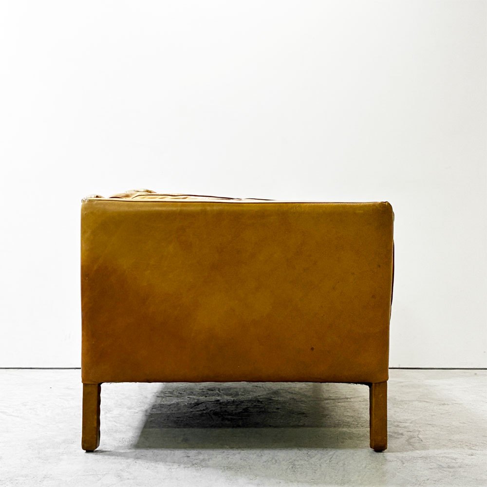 ハロ HALO レッジオ REGGIO 2P SOFA 2人掛けソファ W152cm レザー 本革 キャメル系 オールドサドルナッツカラー 英国家具 廃番 現状品 ●
