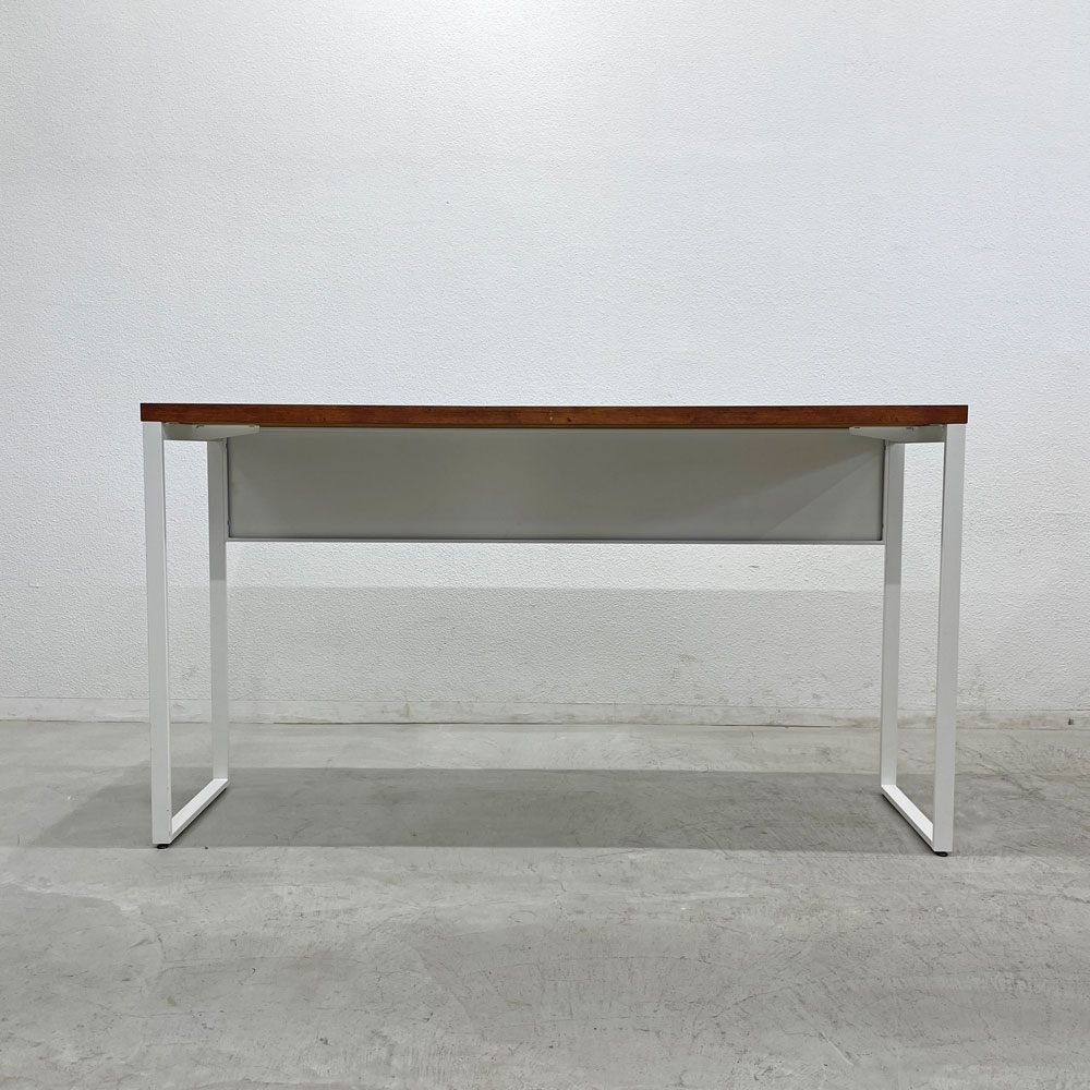 オカムラ okamura アルトピアッツァ Alt Piazza ミーティングテーブル ハイテーブル 片面カウンター パイン材天板 参考価格￥152,790- 〓