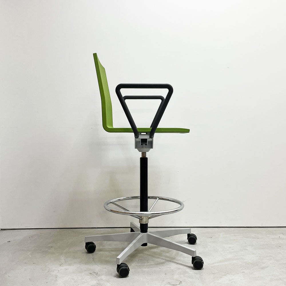 ヴィトラ Vitra ゼロフォー カウンター 04 Counter オフィスチェア ハイチェア カウンターチェア グリーン アーム リバースブレーキキャスター マールテン・ヴァン・セーヴェレン 廃番カラー ●