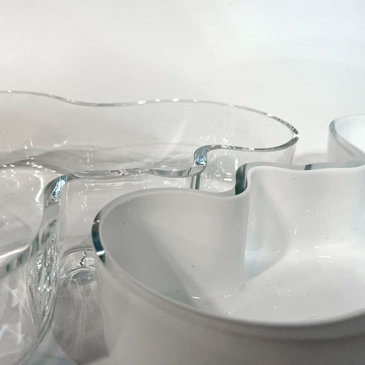 アルヴァ・アアルトコレクション Alvar Aalto Collection ボウル マルヤ malja クリア＆ホワイト 2個セット 小物容れ トレー Jyvaskyla刻印入り 限定版 廃番 ★
