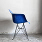 ハーマンミラー Herman Miller アームシェルチェア 現行FRP製 ウルトラマリンブルー エッフェルベース C&R イームズ ミッドセンチュリー ■