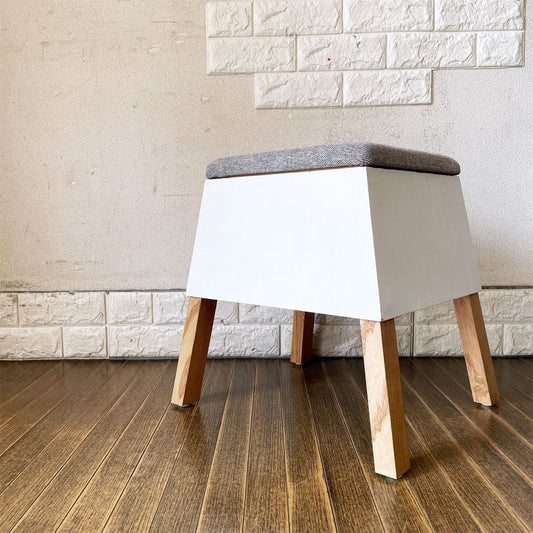 イチロのイーロ コロロスツール Kororo Stool ダークグレー SH43cm 伊千呂×トラフ建築設計事務所 定価￥27,238- ◎