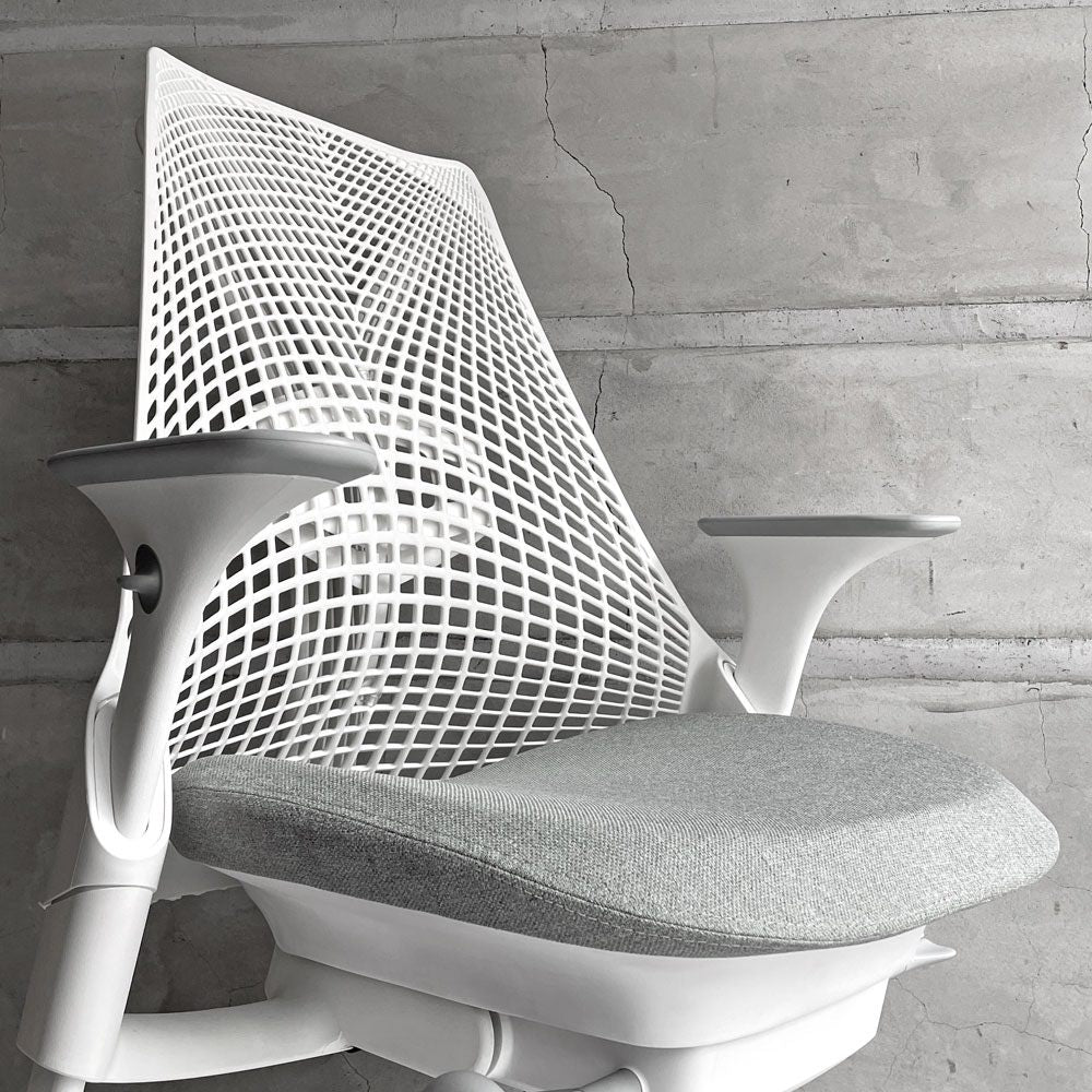 ハーマンミラー HermanMiller セイルチェア SAYL Chair デスクチェア フルアジャスタブルアーム ランバーサポート付 ホワイト イヴ・ベアール 2024年製 モダンデザイン ♪