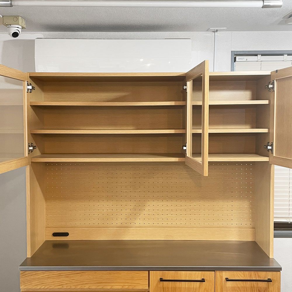 ベルメゾン Belle Maison キッチンキャビネット キッチンボード 食器棚 ナチュラル W140cm 廃番 参考定価：￥151,200- ◎