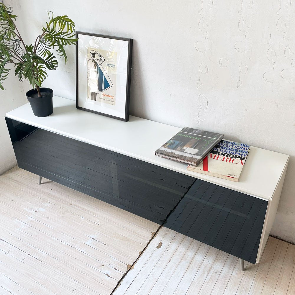 ボーコンセプト BoConcept ルガーノ LUGANO AVボード TVボード ホワイト ドロップダウンドア 北欧 デンマーク 廃盤 ★