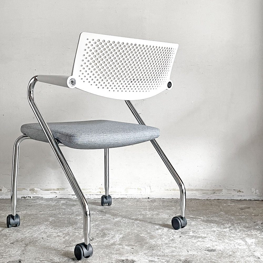 ヴィトラ vitra ビザロール Visaroll デスクチェア ミーティングチェア グレー系 ファブリック キャスターベース スタッキング アントニオ・チッテリオ A ■