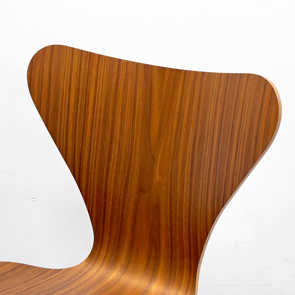 フリッツハンセン Fritz Hansen セブンチェア Seven Chair ダイニングチェア アルネヤコブセン Arne Jacobsen ウォールナット材 北欧家具 B●