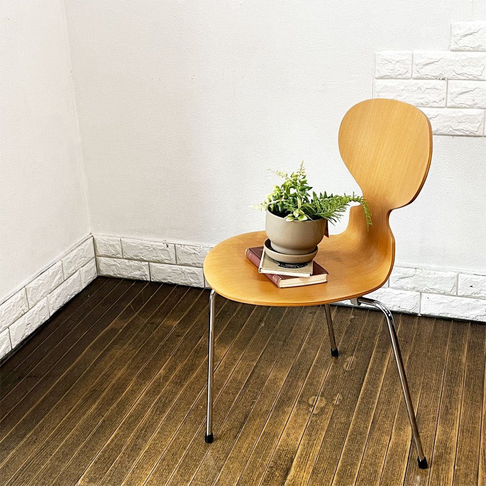 フリッツハンセン Fritz Hansen アントチェア 3本脚 ビーチ材 アルネ・ヤコブセン ビンテージ 北欧家具 ◎