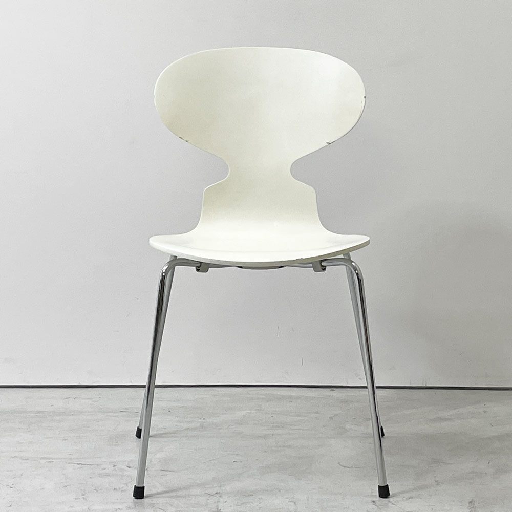 フリッツハンセン Fritz Hansen アントチェア ANT CHAIR アリンコチェア 4本脚 ホワイト ラッカー アルネ・ヤコブセン デンマーク 北欧家具 A ●