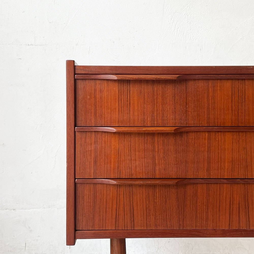 デンマークビンテージ Danish Vintage チーク材 スモールチェスト サイドチェスト 3ドロワー W65cm 北欧家具 ★