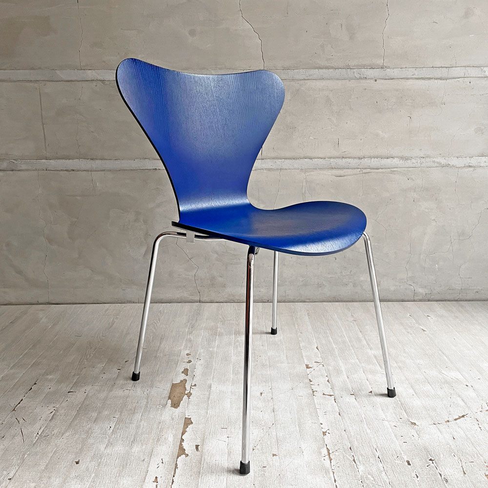 フリッツハンセン Fritz Hansen セブンチェア カラードアッシュ アイブルー AI BLUE スタッキングチェア アルネ・ヤコブセン 廃番カラー デンマーク 北欧家具 A ♪