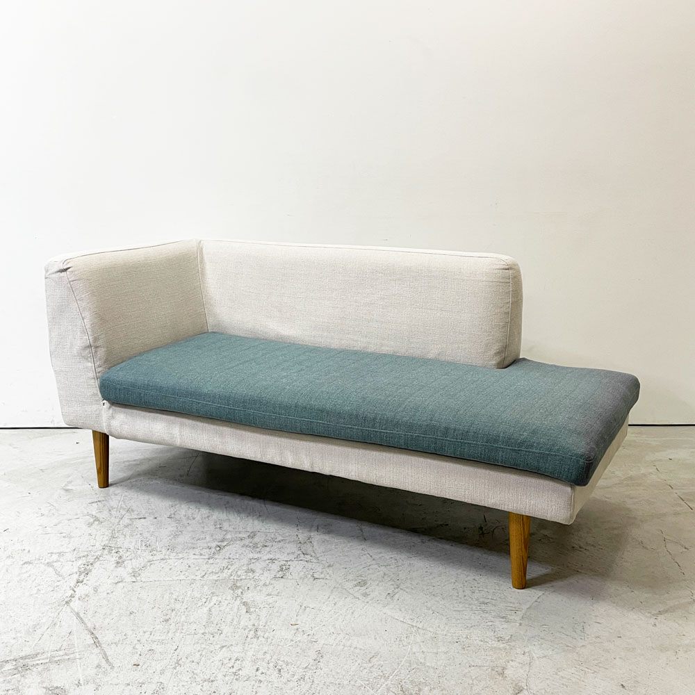 モモナチュラル Momo natural アルネ レイドバック ベンチ ARNE LAID-BACK BENCH コーナーベンチ CORNER BENCH 左片アーム リビングダイニングソファ 2P 2人掛け ベージュカラー ファブリック カバーリング アルダー材 ●