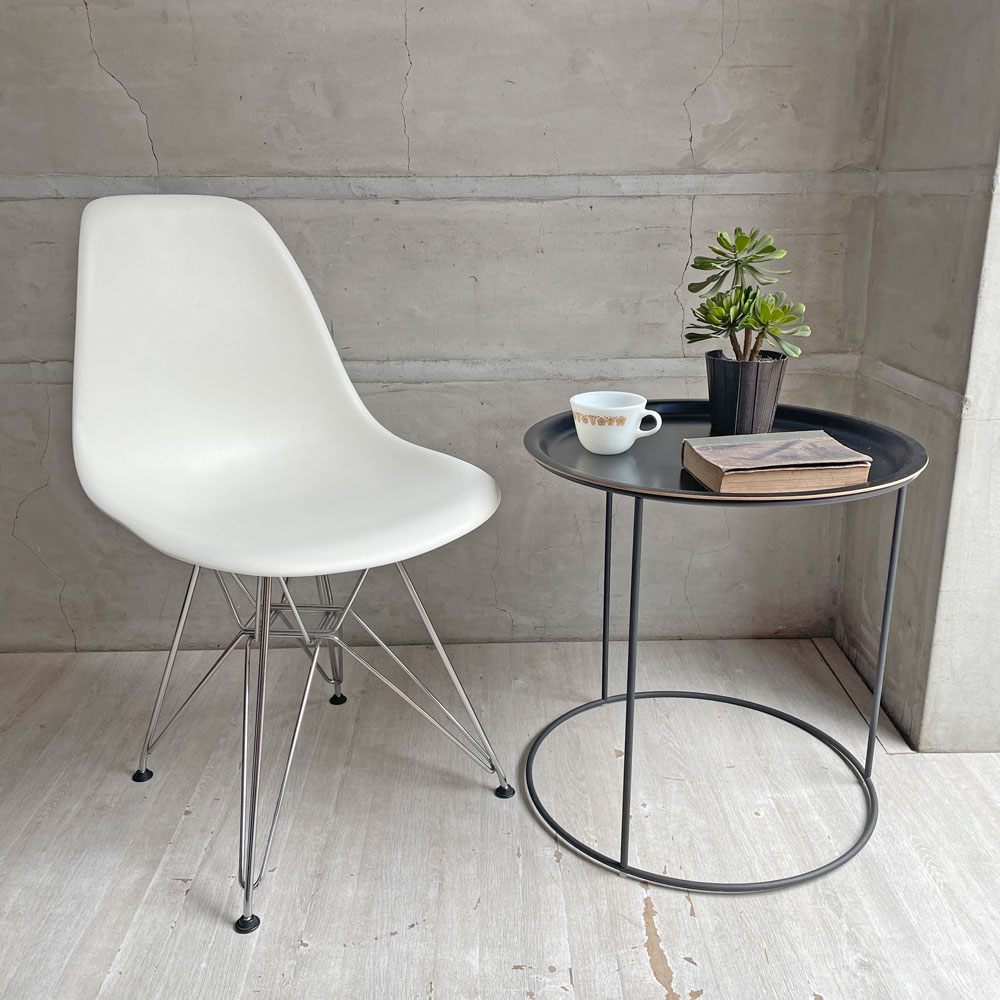 ハーマンミラー Herman Miller サイドシェルチェア ホワイト ポリプロピレン エッフェルベース DSR C&Rイームズ ミッドセンチュリー ♪