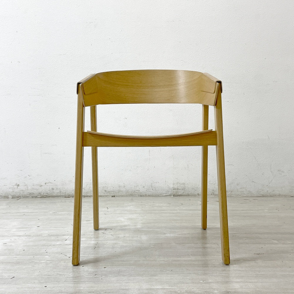 ムート muuto カバーアームチェア Cover Armchair ダイニングチェア 板座 オークカラー 定価￥106,700- A ●