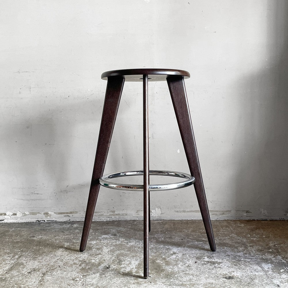 ヴィトラ vitra タブレ オ TABOURET HAUT カウンタースツール ハイスツール ダークオーク オーク材 ジャン・プルーヴェ Jean Prouvé 定価￥¥133,100- ■