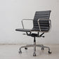 ハーマンミラー Herman Miller イームズアルミナムグループチェア マネージメントチェア アルミバフベース ガス圧昇降仕様 5本脚 キャスタータイプ 本革 イームズ D ●