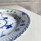 ロイヤルコペンハーゲン ROYAL COPENHAGEN ブルーフルーテッド ハーフレース ディーププレート 25.5cm 深皿 丸皿 陶器 北欧食器 廃番 美品 F ♪