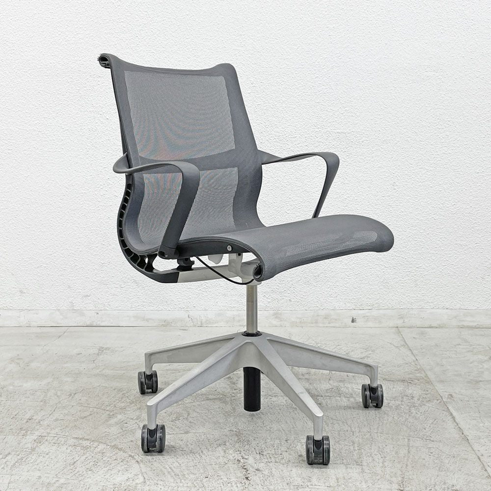 ハーマンミラー Herman Miller セトゥー Setu チェア マルチパーパスチェア オフィスチェア リボンアーム 5本脚 キャスター付き スタジオ7.5 昇降機能付 定価130,900円 〓