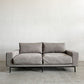 クラッシュゲート CRASH GATE コンフォーム COMFORM プルート PLUTO SOFA 2.5人掛けソファ W181cm スエード エレファント 定価￥143,000- 〓