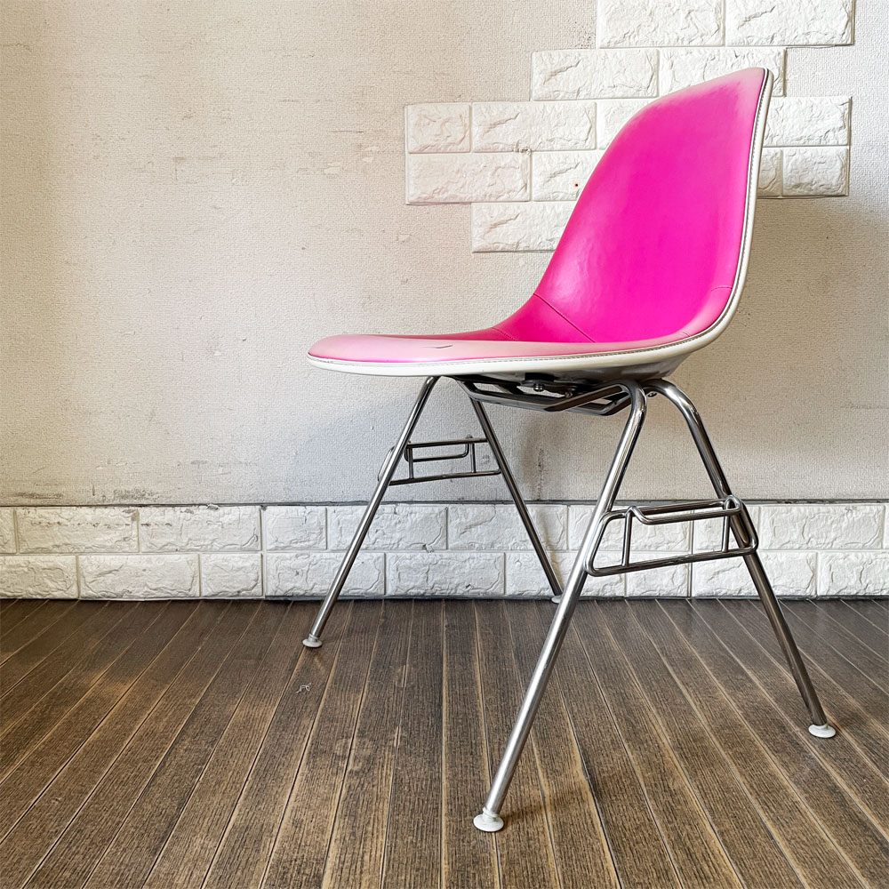 ハーマンミラー Herman Miller サイドシェルチェア FRP製 3rdビンテージ ホワイトシェル PVCレザー ピンク スタッキングベース C&R イームズ ミッドセンチュリー ◎
