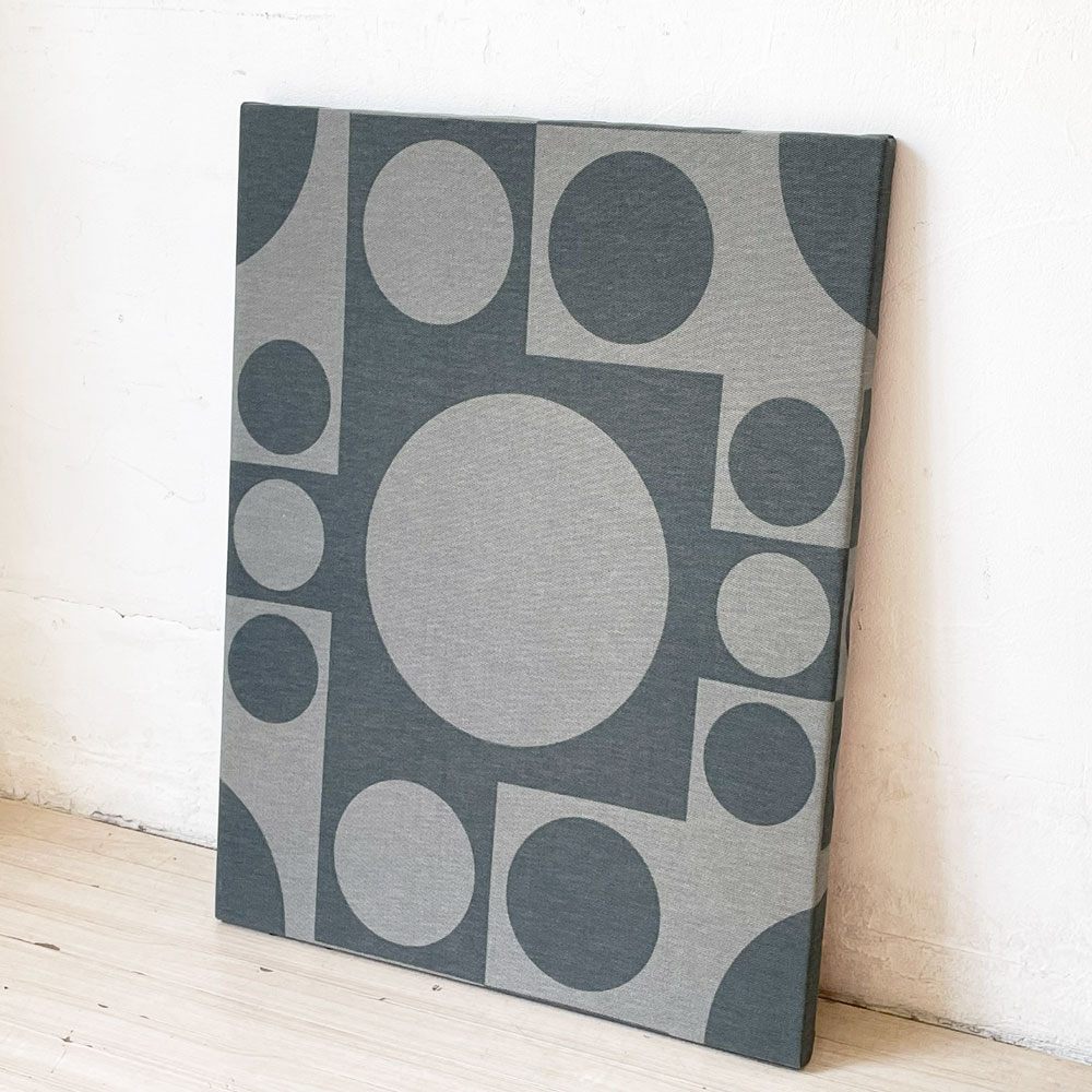 イノベーション INNOVATION ジオメトリ GEOMETRI グレー ファブリックパネル 50x62.5cm ヴェルナー・パントン Verner Panton ★