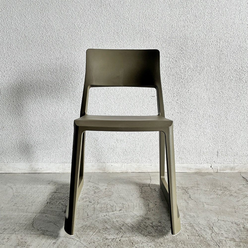 ヴィトラ Vitra ティプトン Tip Ton ワークチェア ダイニングチェア デスクチェア オリーブ スタッキング チルト機能 現行定価￥47,300- 未使用保管品 A 〓
