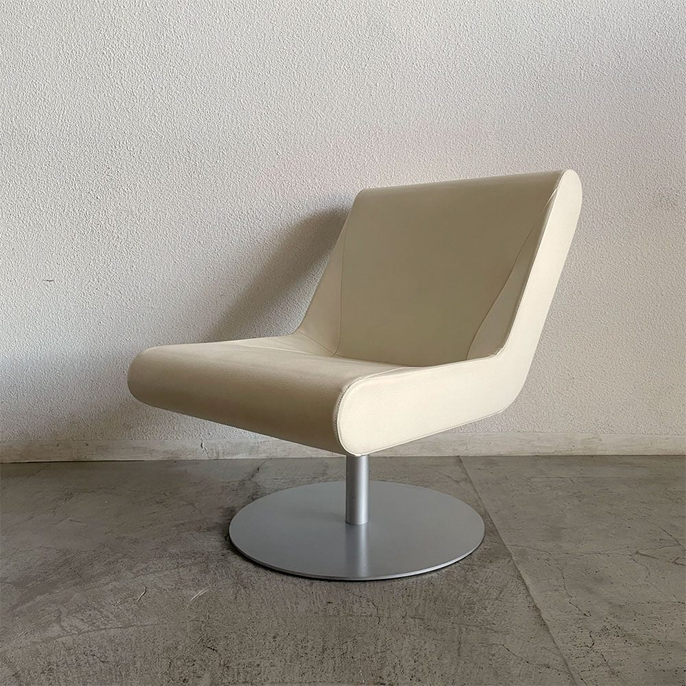 カッシーナイクスシー Cassina ixc. ブーメラン プリュス ラウンジ スウィベル チェア BOOMERANG PLUS グエナエル・ニコラ 希少廃番モデル 38.5～40.7万円の品 C 〓
