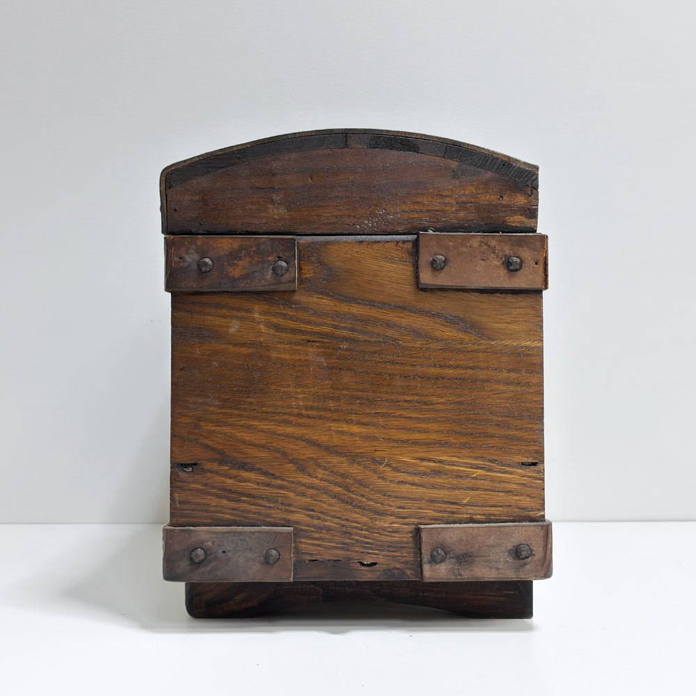 革ベルト付き 木製木箱 トレジャーボックス コンテナ 宝箱 小物入れ ●